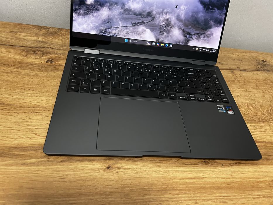 Laptop Samsung Book 360 Pro!!