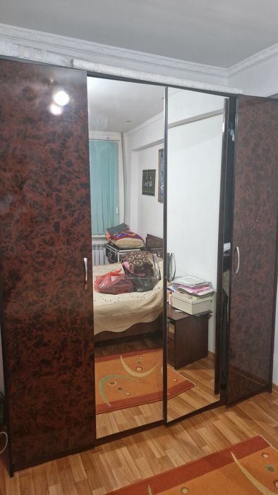 Продам спальный гарнитур