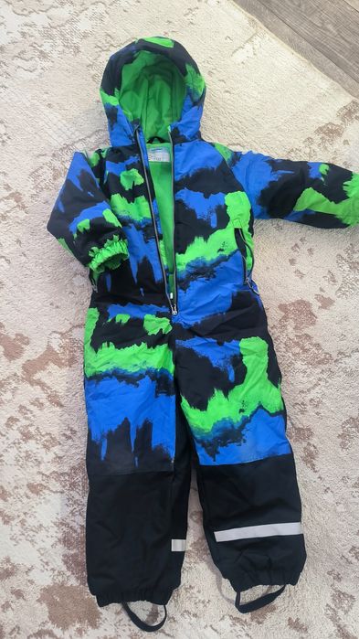 Продам детский комбинезон