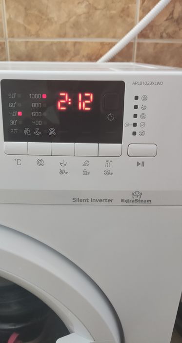Mașină de spălat rufe Arctic APL81023XLW0 8kg, 1000 RPM, Motor Inverter, ExtraSteam.
