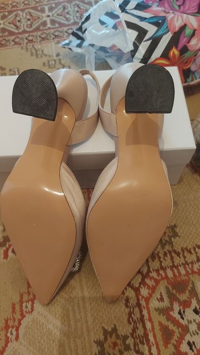 Туфли сатылады размер 39