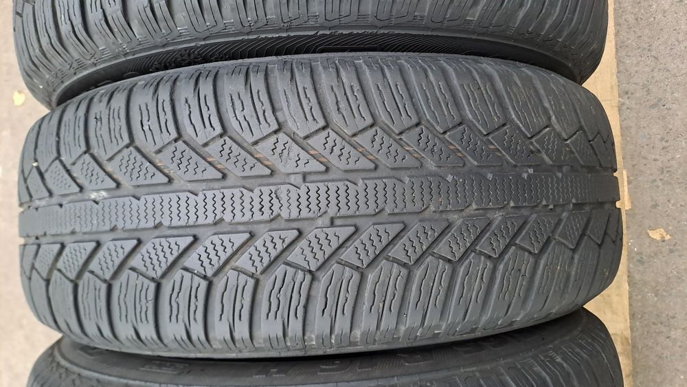 4бр. 215/65/16 Semperit Master-Grip 2