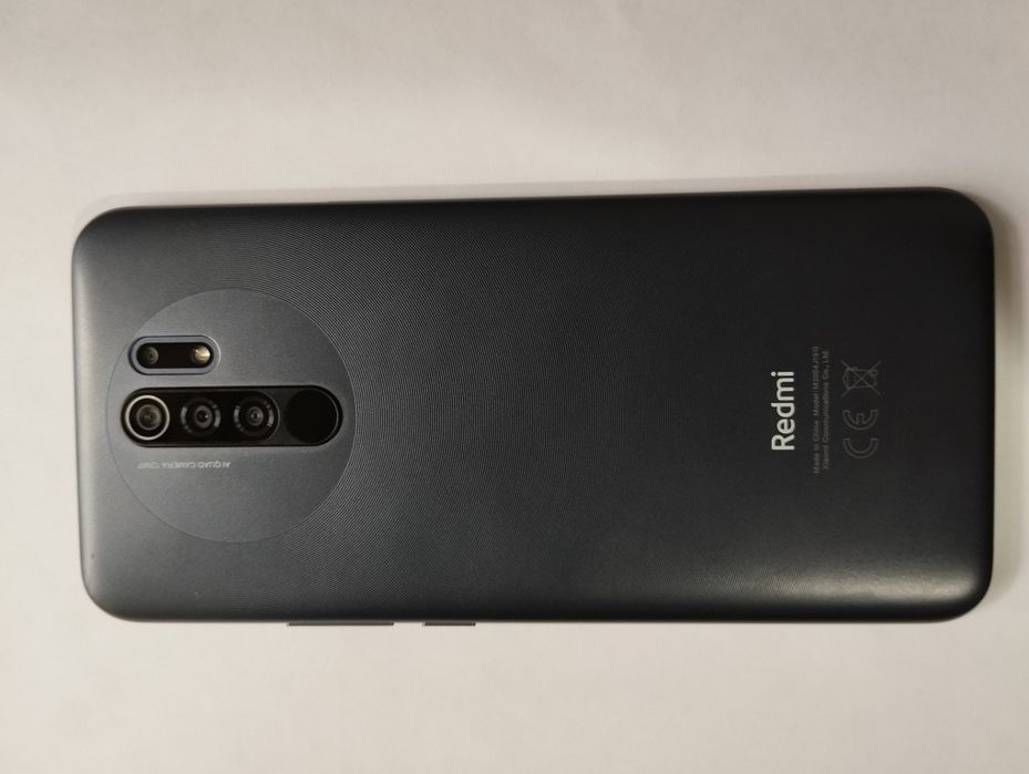 Продам телефон Xiaomi редми 9