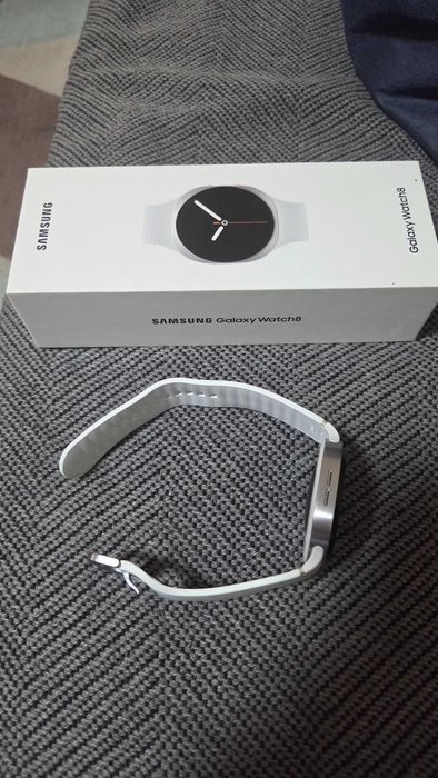 Smartwatch Samsung Galaxy Watch8, 44mm, BT, Alb. Garantie până în 2028