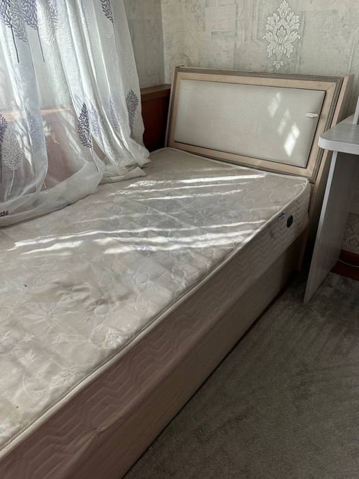 Krovat 2ta matrasli