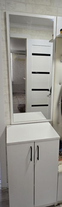 Продам комод с зеркалом. 45 000т.