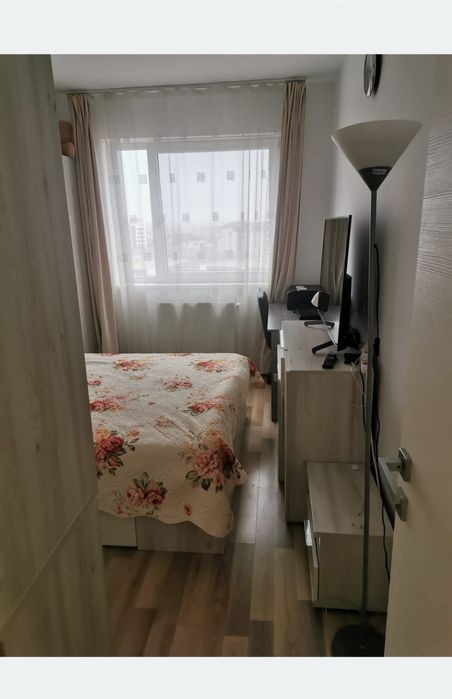 De vânzare apartament cu  2 camere