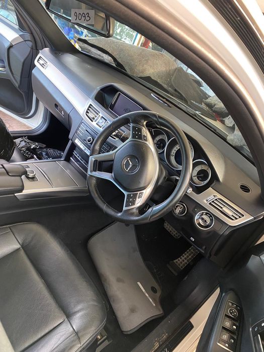 Portiera stânga dreapta mercedes e220 2.2 euro 5