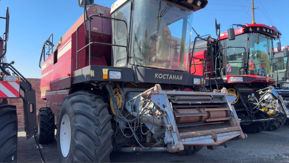 Продам комбайн Есиль 760