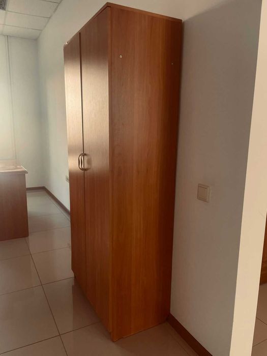 Шкаф 2-х дверный