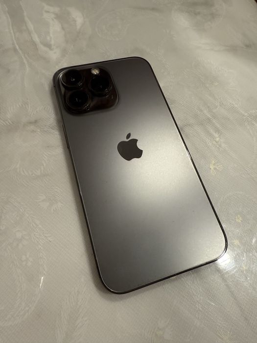 Айфон 13про в идеальном состояний