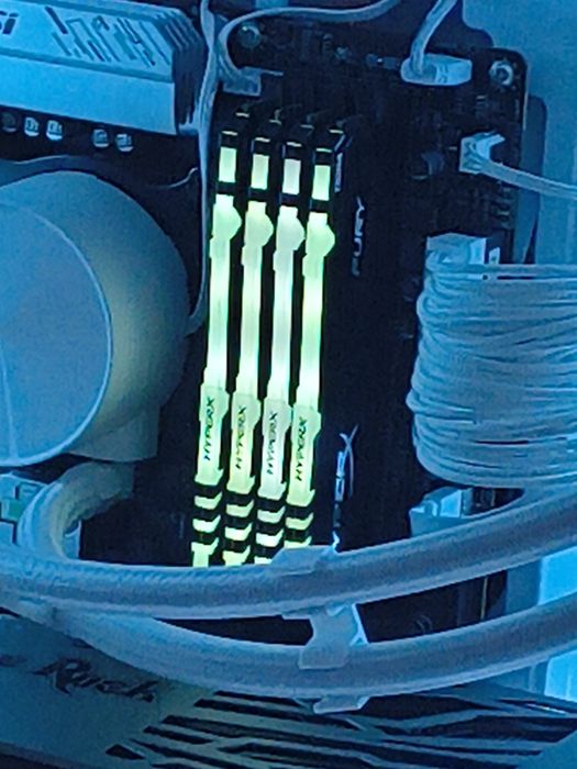 Hyper X . DDR4 32gb. 4x8gb 3600mhz