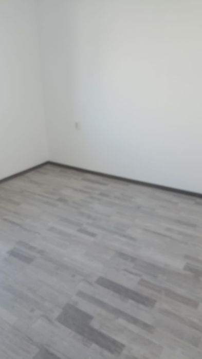 Servicii complete, de la demolare până la finisaj.