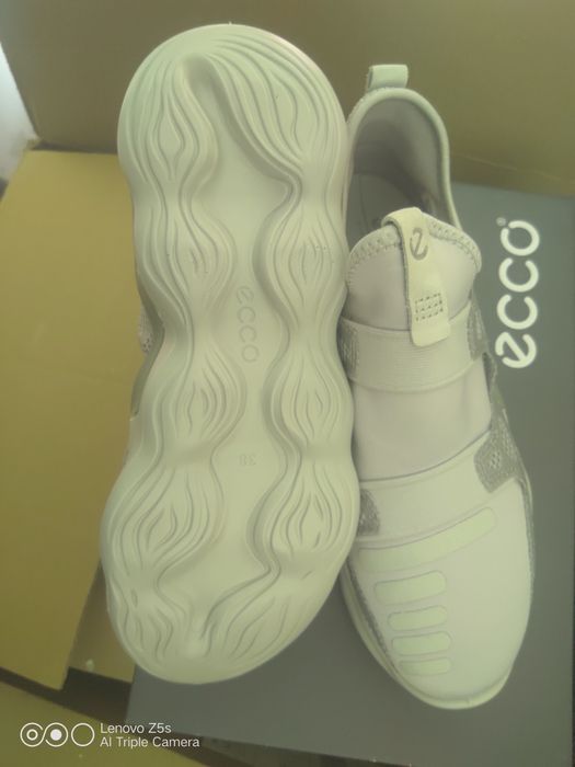 Разпродажба Дамски обувки ecco различни видове