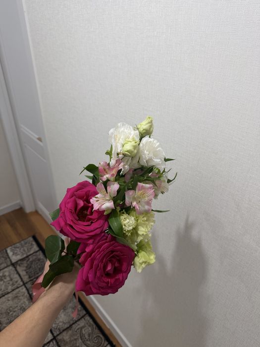 Свежие цветы, 3 шт.