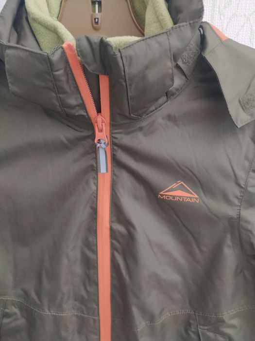 Детско есенно яке  размер 122/128