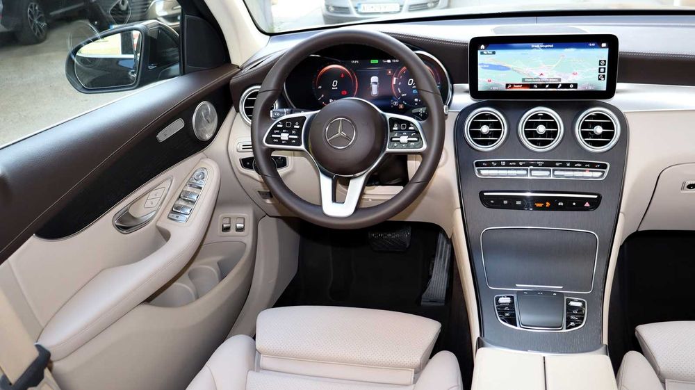 Mercedes GLC 300e / 4 Matic / 2021 / Facelift / Burmester/Ceasuri Display/320 CP / Full LED / Carlig/Incalzire/Scaune Electrice