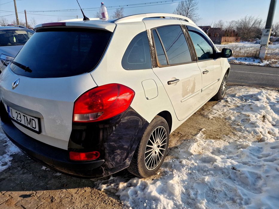 Vand Renault Clio 3 agreat scoala soferi .5 dci