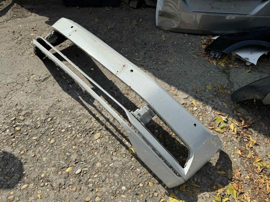 Предна брона за Фолксваген Пасат/VW Passat