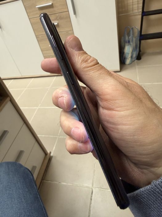 Samsung Galaxy A41 4/64gb- отличен