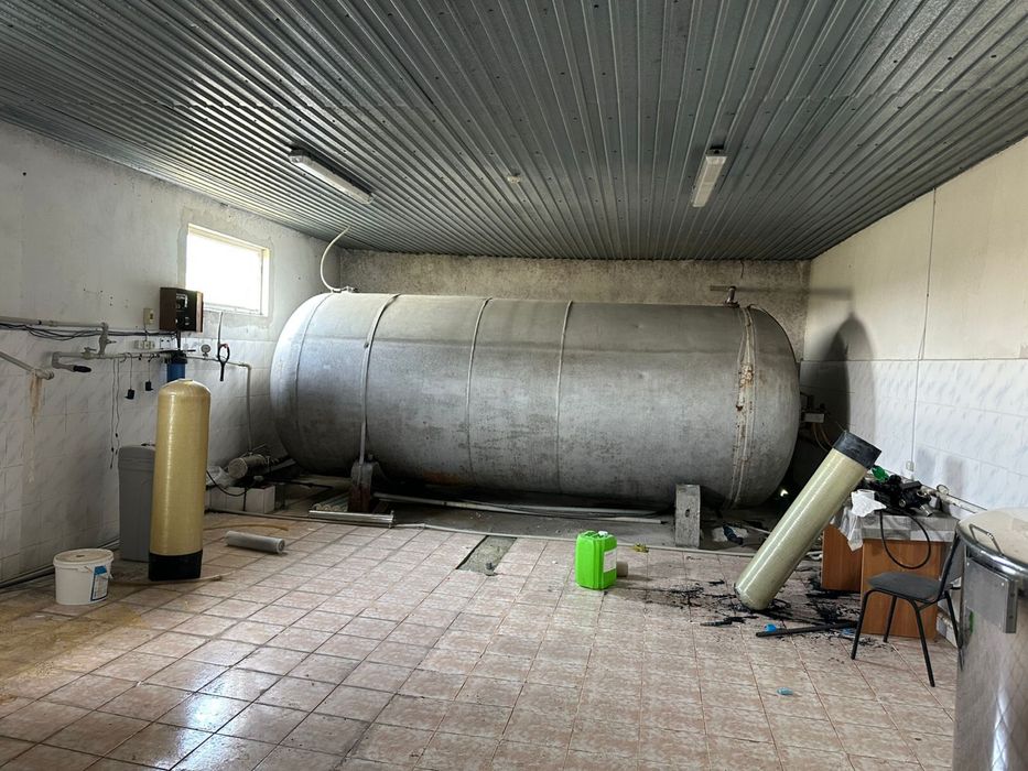 Завод по производству воды и напитков