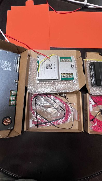 Incalzitoarea celule/baterii  LifePo4 si BMS JK