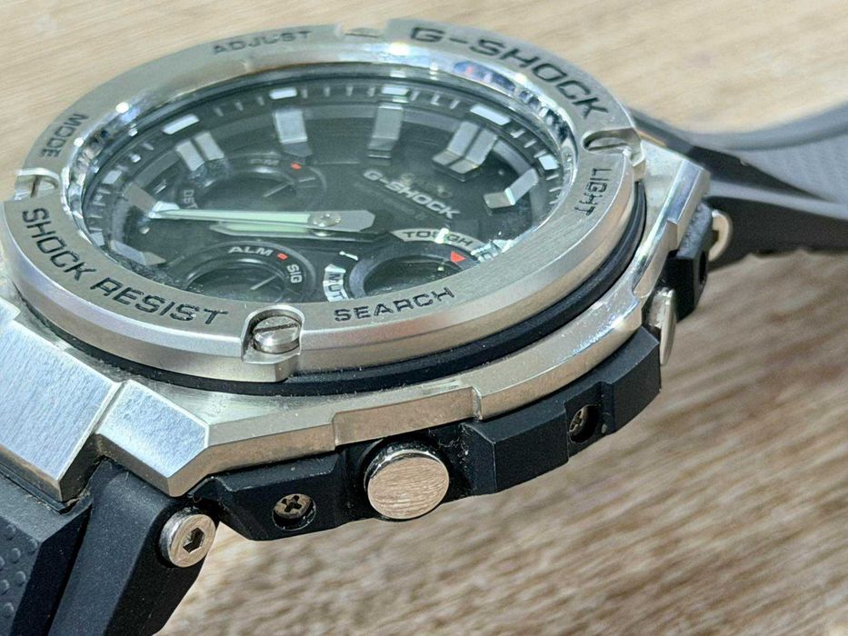 Casio G Shock GST W110