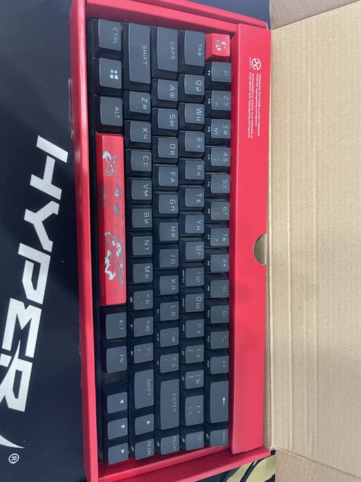 Клавиатура HyperX Alloy Origins 65
