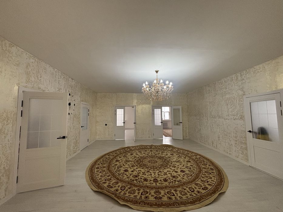 Продается большой дом