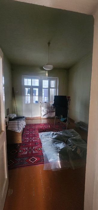 Продается квартира 3 комнатная в центре Наваи