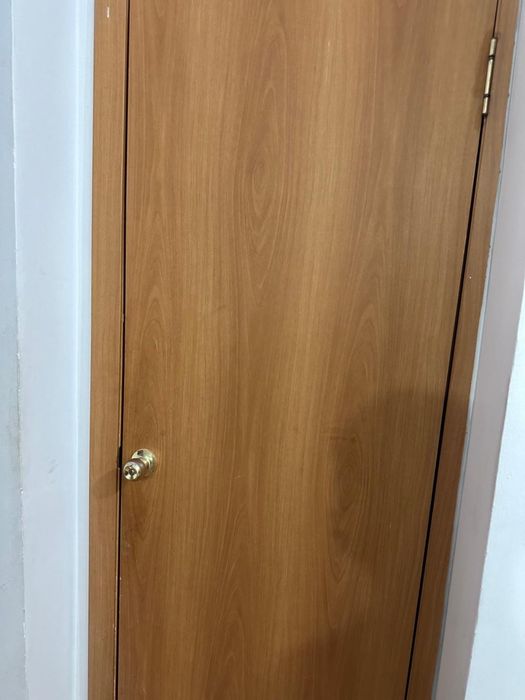 Продам б/у межкомнатные двери