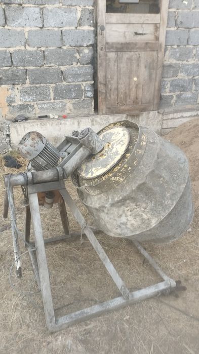 Бетономешалка. Бетономешалка