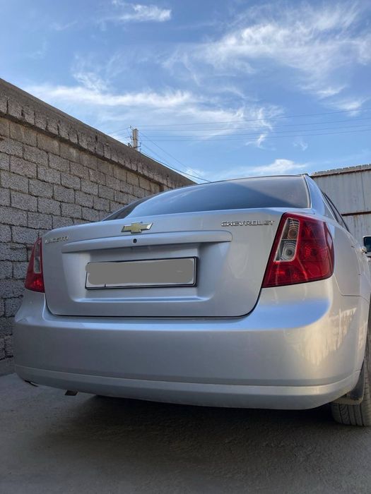Chevrolet Gentra sotiladi