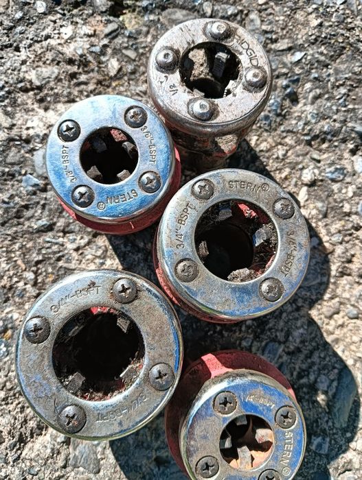 De vanzare filiere diferite marimi