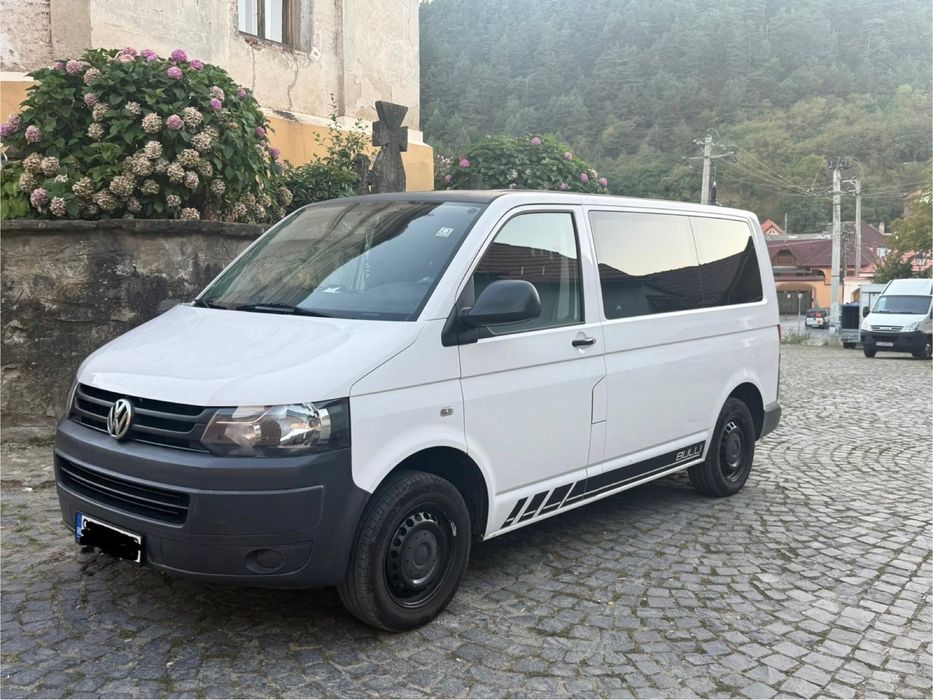 VOLKSWAGEN Transporter 2012 — imagine 2