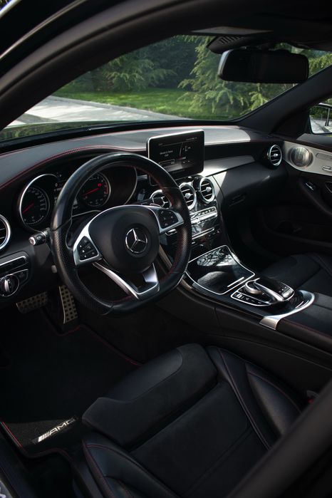 Mercedes-Benz C43 AMG 4matic