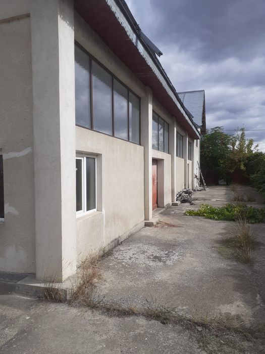 Vând depozit comercial lângă Autogară
