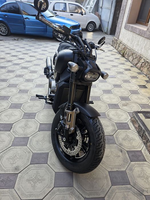 Qjmotor srv600v 4x  цилидровый