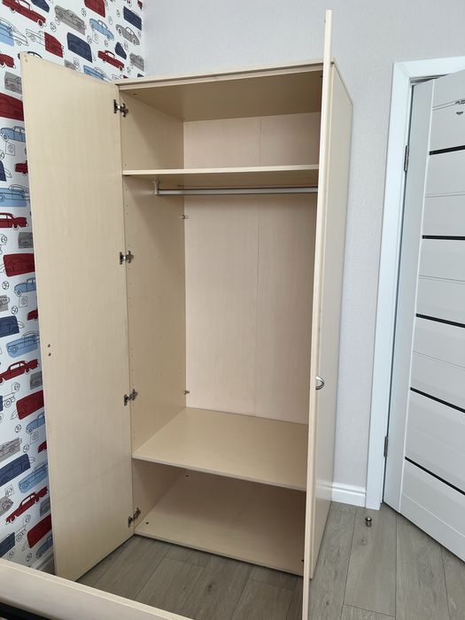 Распродаю мебель для дома