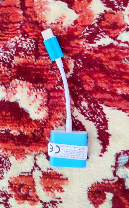 Adaptor USB C cu 2 USB C