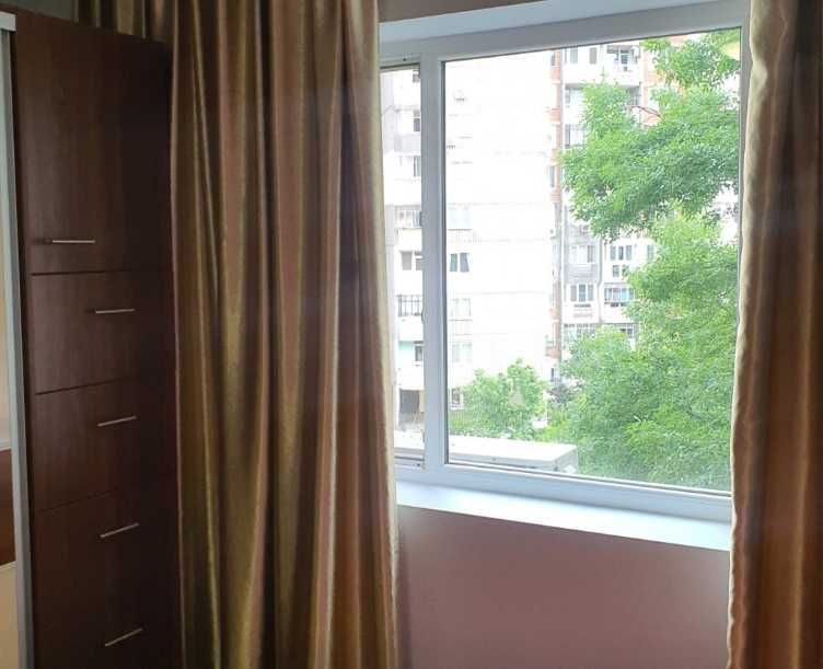 Продава се Двустаен апартамент в Варна, Център - 48 кв.м за 1998 €/кв.м - Снимка #6