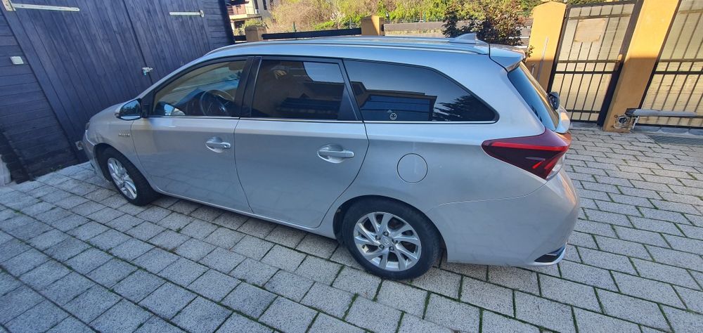 Inchiriez auto masina Toyota Auris gpl Uber / Bolt /