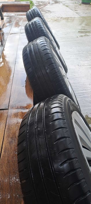 Roti Complete Suzuki – Anvelope Michelin 175/65 R15 – Jante Otel cu Capace Originale