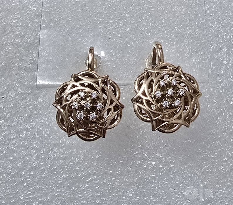 Красивые   сережки.