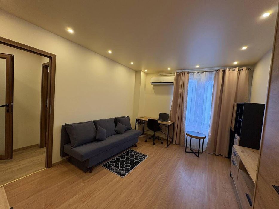 Двустаен, под наем, кв. Сарафово