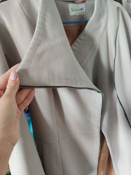 Пальто на замочке