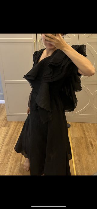 Продам новое вечернее платье