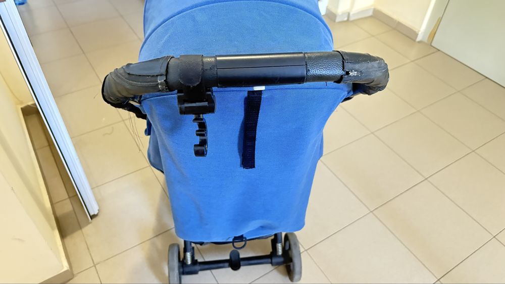 Cybex beezy с пълно легнало положение