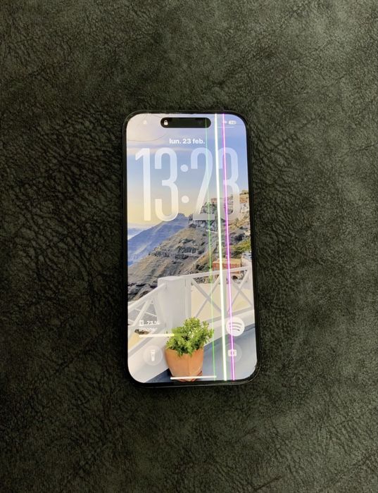 Vand Iphone 15 pro