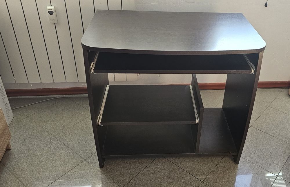 Бюро за компютър